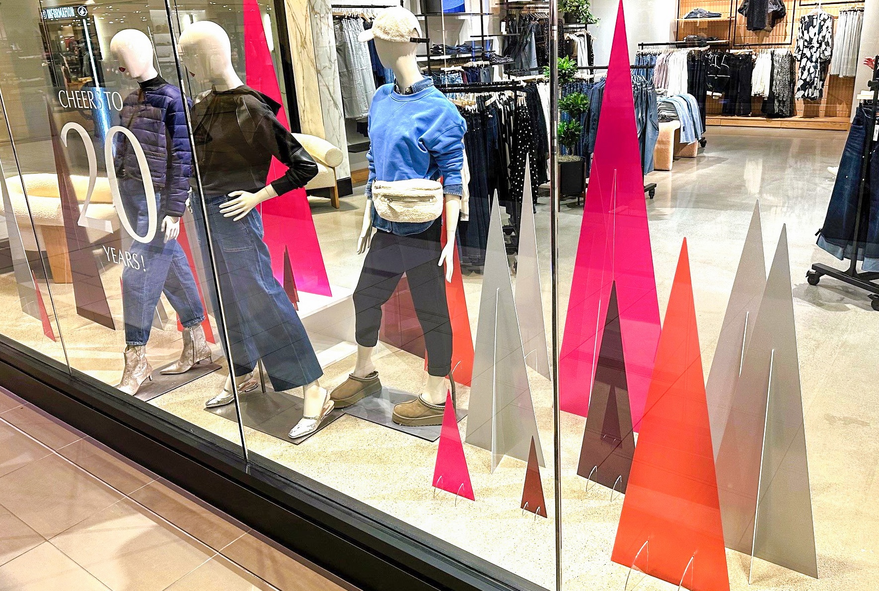 Evereve_Holiday2024_image (18) EDIT-2